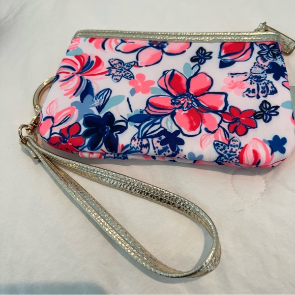 Lily Pulitzer Dress & Wristlet - Picture 13 of 16